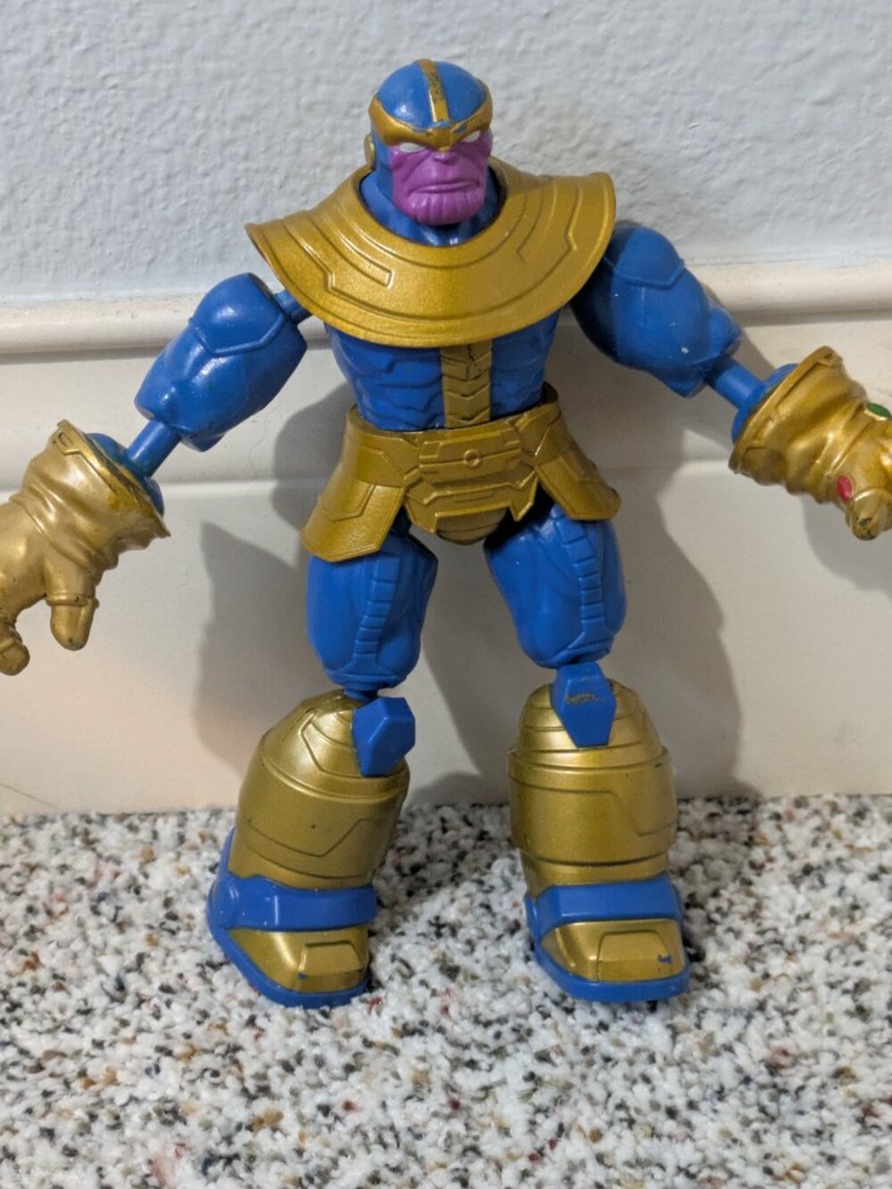 2019 Hasbro Marvel Avengers Bend and Flex Fire Mission THANOS 6" Action Figure